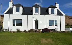 Stratheyre Cottage